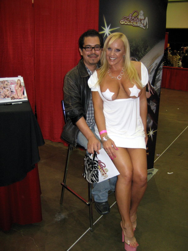 Alexis Golden and fan